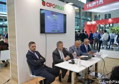 Conferenza stampa Apofruit (Mirco Zanella), Ernesto Fornari, Mirco Zanotti e Andrea Grassi