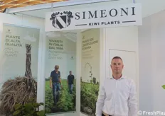 Davide Simeoni della Simeoni Kiwi Plant