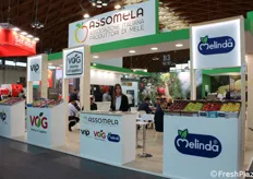 Anche quest'anno Assomela, l'Associazione dei produttori di mele italiani, si è presentata a Macfrut con uno stand collettivo di 96 mq, con le tre più grandi OP socie del Trentino-Alto Adige: VOG – Home of Apples, VIP (Val Venosta) e Melinda.