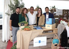 Lo staff di Promo.Ter Group. Al centro il presidente della società Gianni Polizzi.