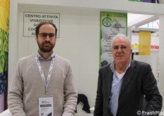 Riccardo Cappelli (tecnico commerciale) e Roberto Zisa (responsabile certificazioni) del Centro Attività Vivaistiche