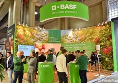 Presenti in fiera anche i giganti delle soluzioni tecniche: BASF...