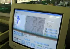 Un software memorizza tutte le principali informazioni su calibri, volumi lavorati, scarti, etc.