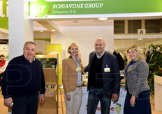 In rappresentanza della ditta pugliese Schiavone Group troviamo: Michele Schiavone (titolare), Lenka Brostikova (sales manager Northern/Eastern Europe Asia), Domenico Marra (coordinatore) e Agnese Andrzejczyk (sales manager Poland).